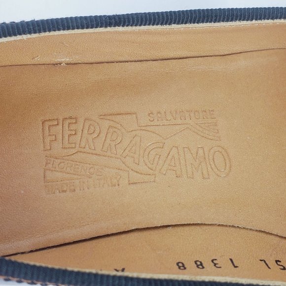 Salvatore Ferragamo Black Patent Leather Flats 6B - Picture 8 of 9